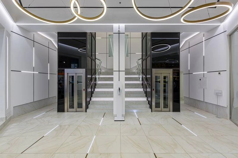 Освещение лифтовых холлов