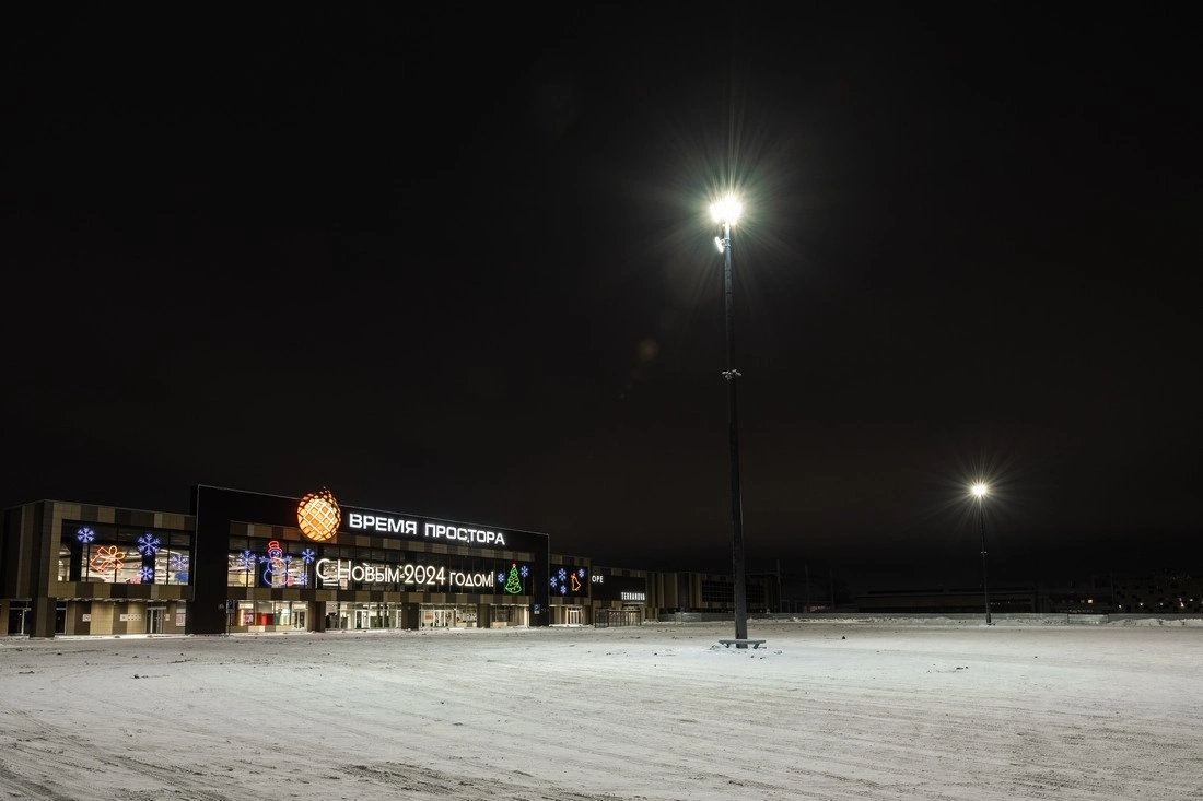 Мачты освещения: как классифицируются, где применяются