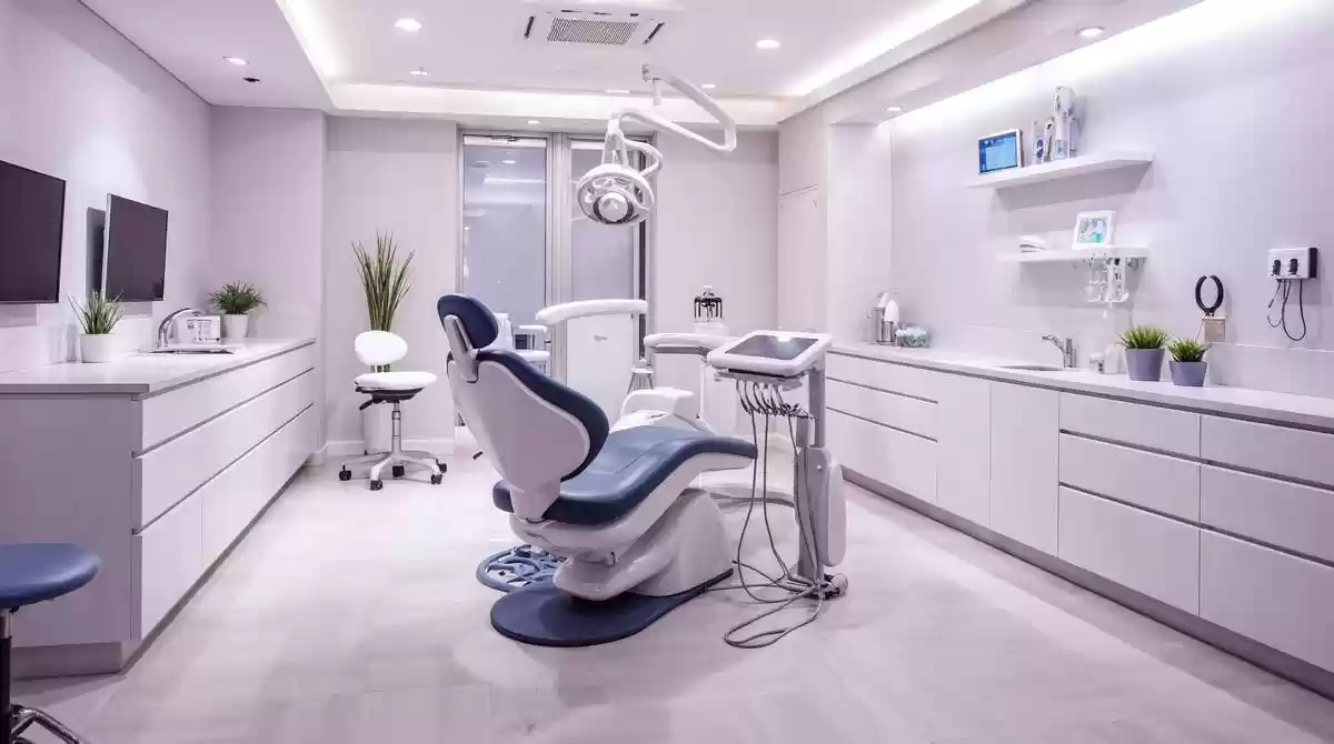 Требования к освещению рабочего места стоматолога