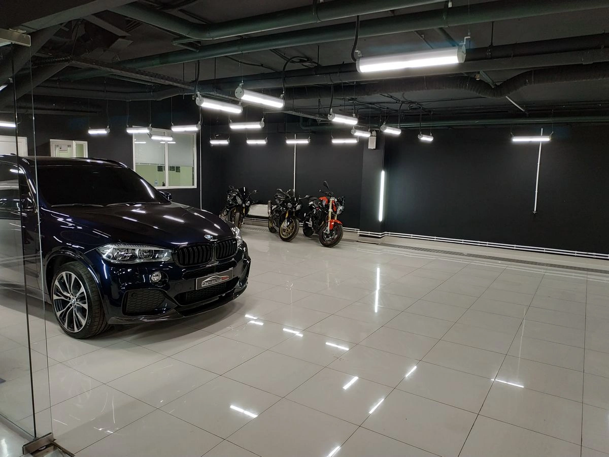 Освещение парковок