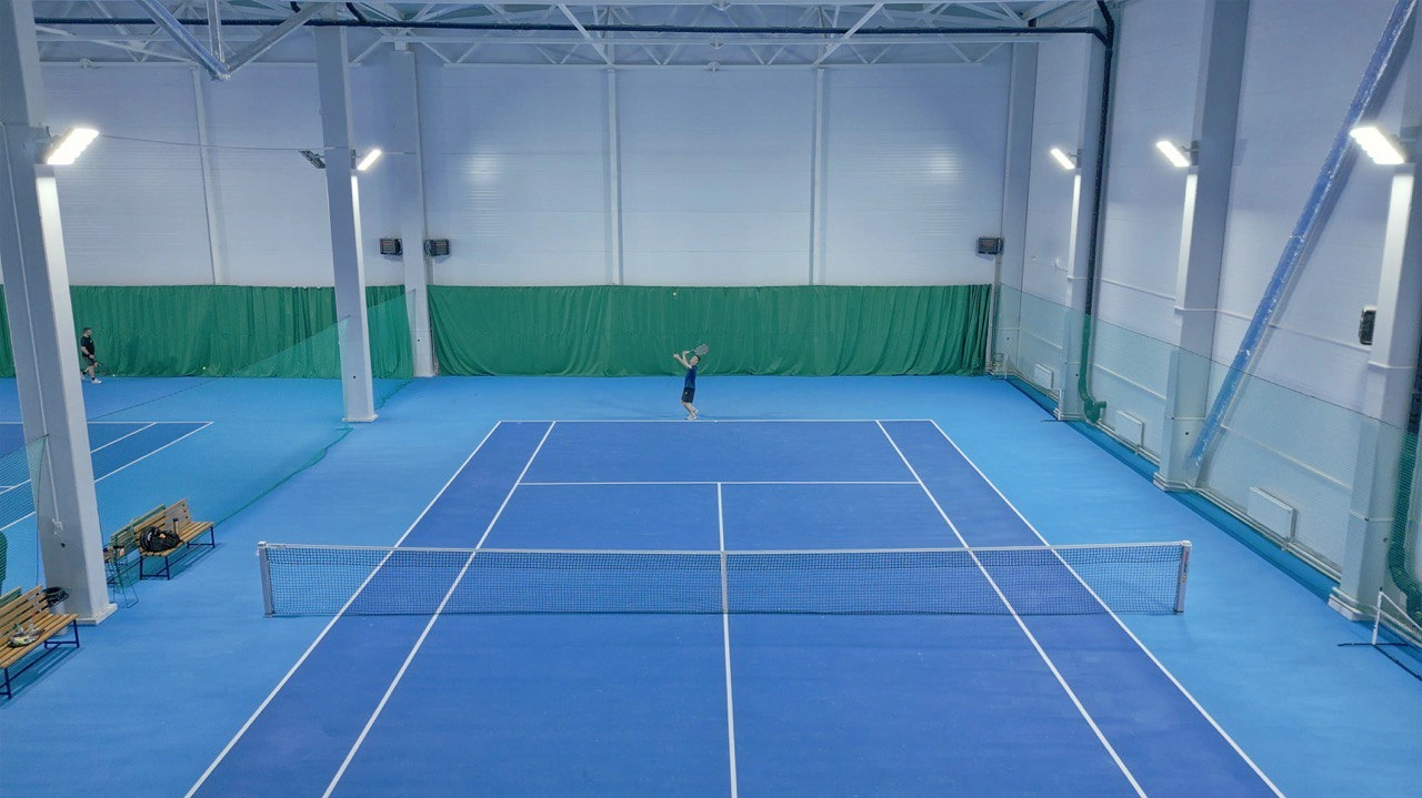 Осветительные системы для теннисных кортов: нормативы, схемы, подбор светотехники