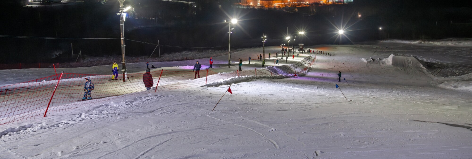 Освещение горнолыжного комплекса