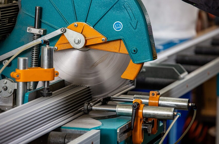 Производство