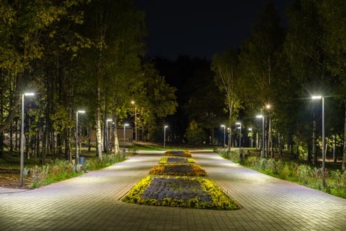 Территорий парков и пешеходных дорожек